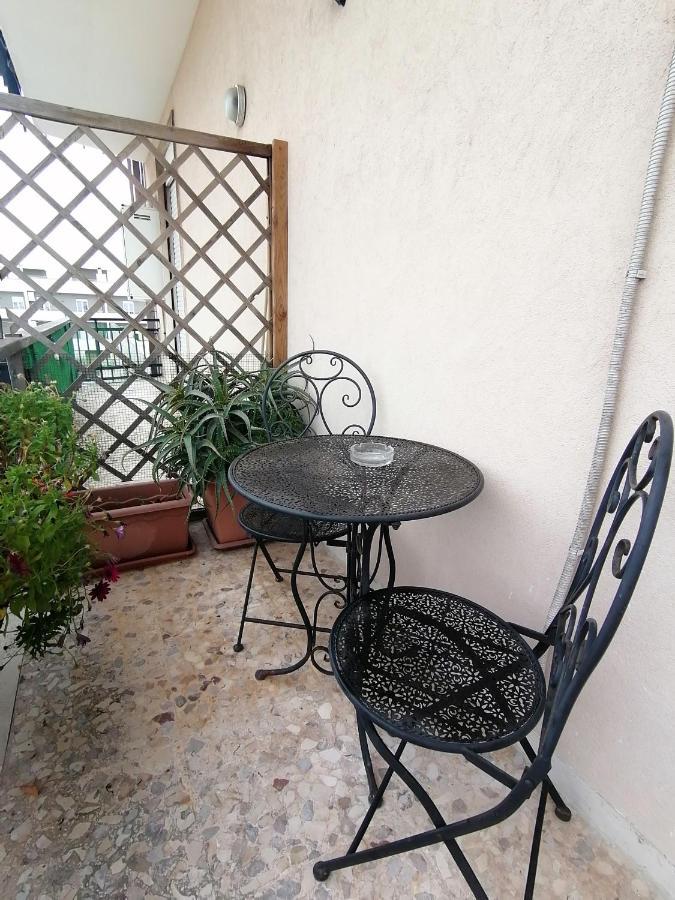 Il Barone Rosso B&B Lecce Exterior foto